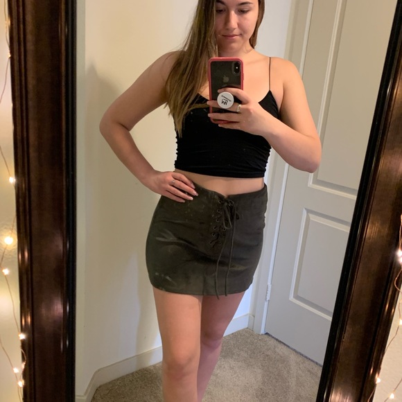 Leith faux suede skirt with lace up - Picture 2 of 3